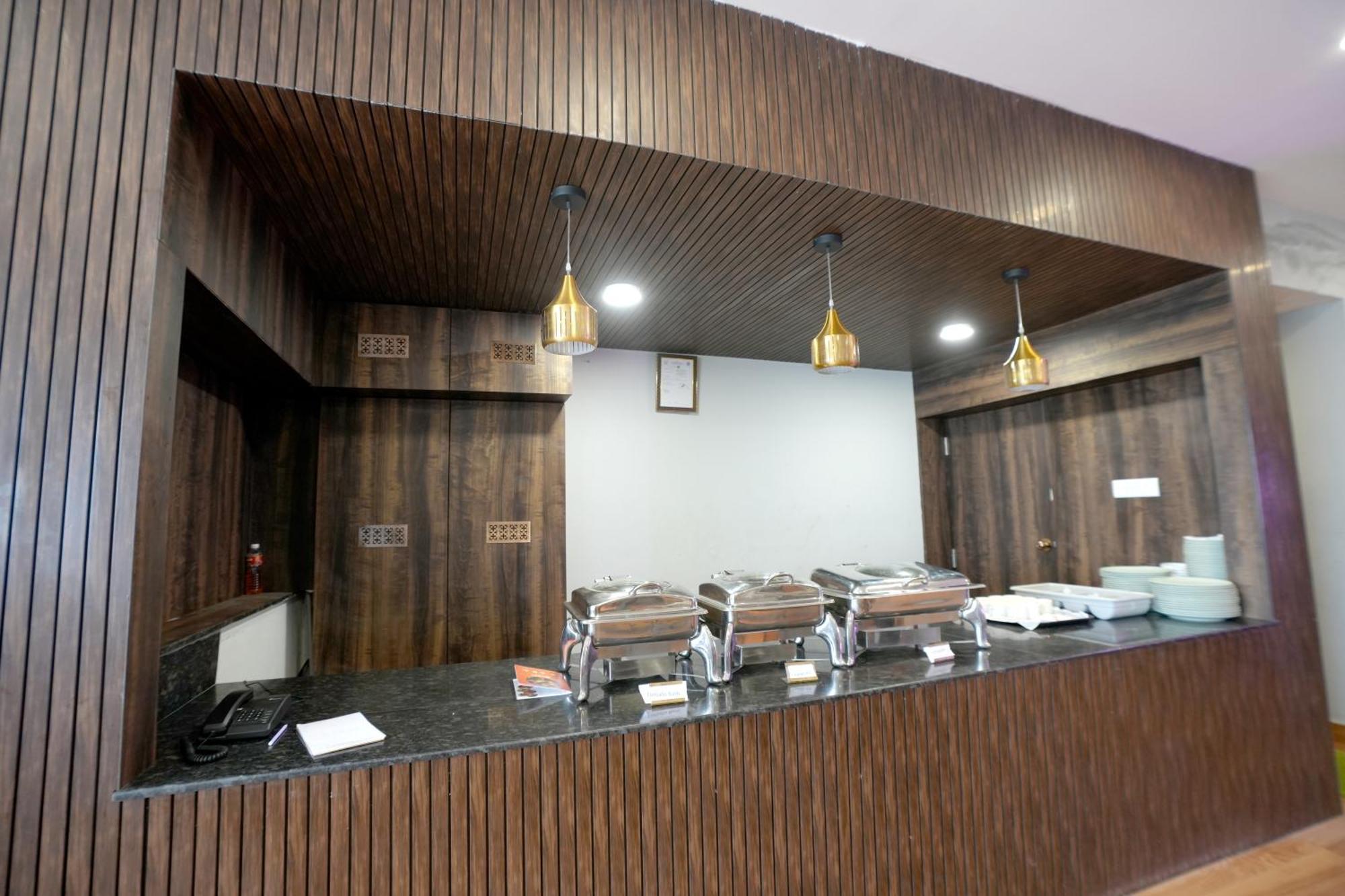 Viola Suites Hyderabad Exterior foto